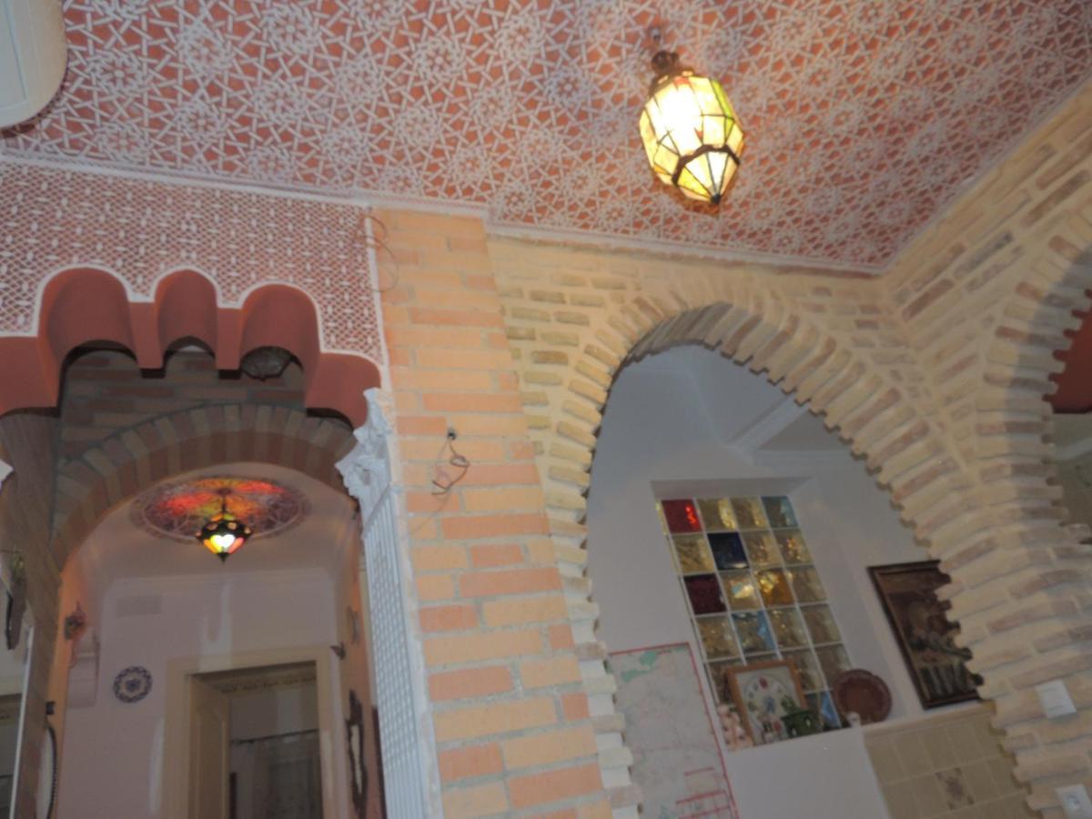 Casa Marhaba - Welcome Siviglia Esterno foto